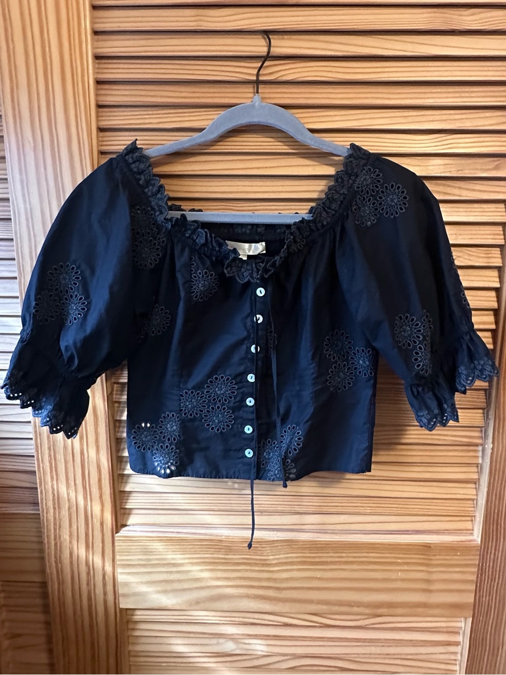 LoveShackFancy Anala Cropped Top Eyelet Blouse Size 4 - Picture 3 of 11